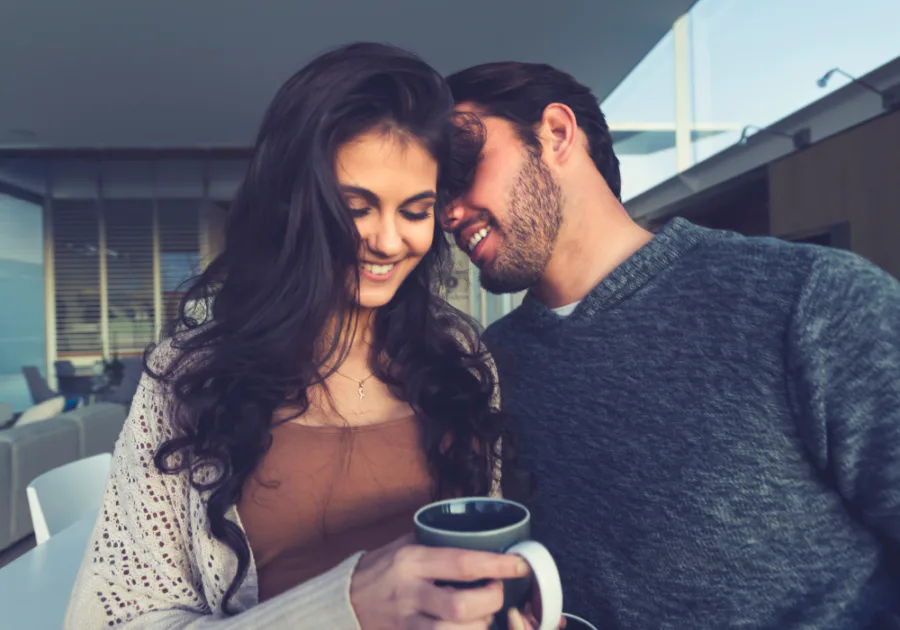 Quando brigas, flertes e insistir no amor machucam: como escrever uma mensagem de aniversário que reconstrói a confiança