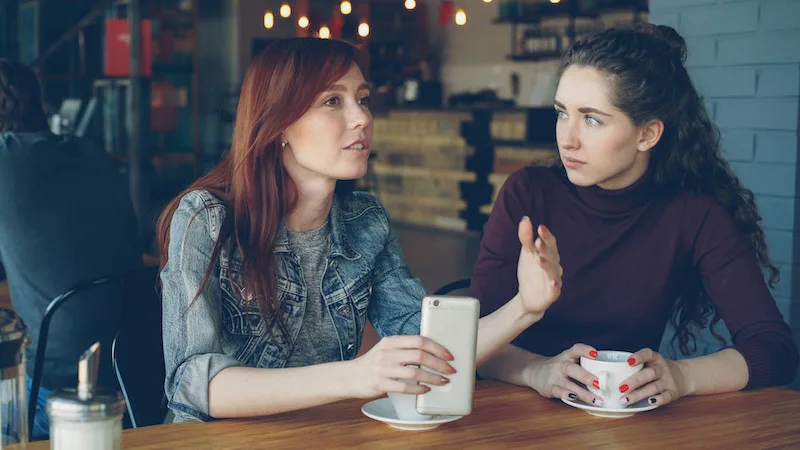 Graduation Gift Message for a Best Friend: What to Write When You Grew Through Doubt, Distance, and Becoming