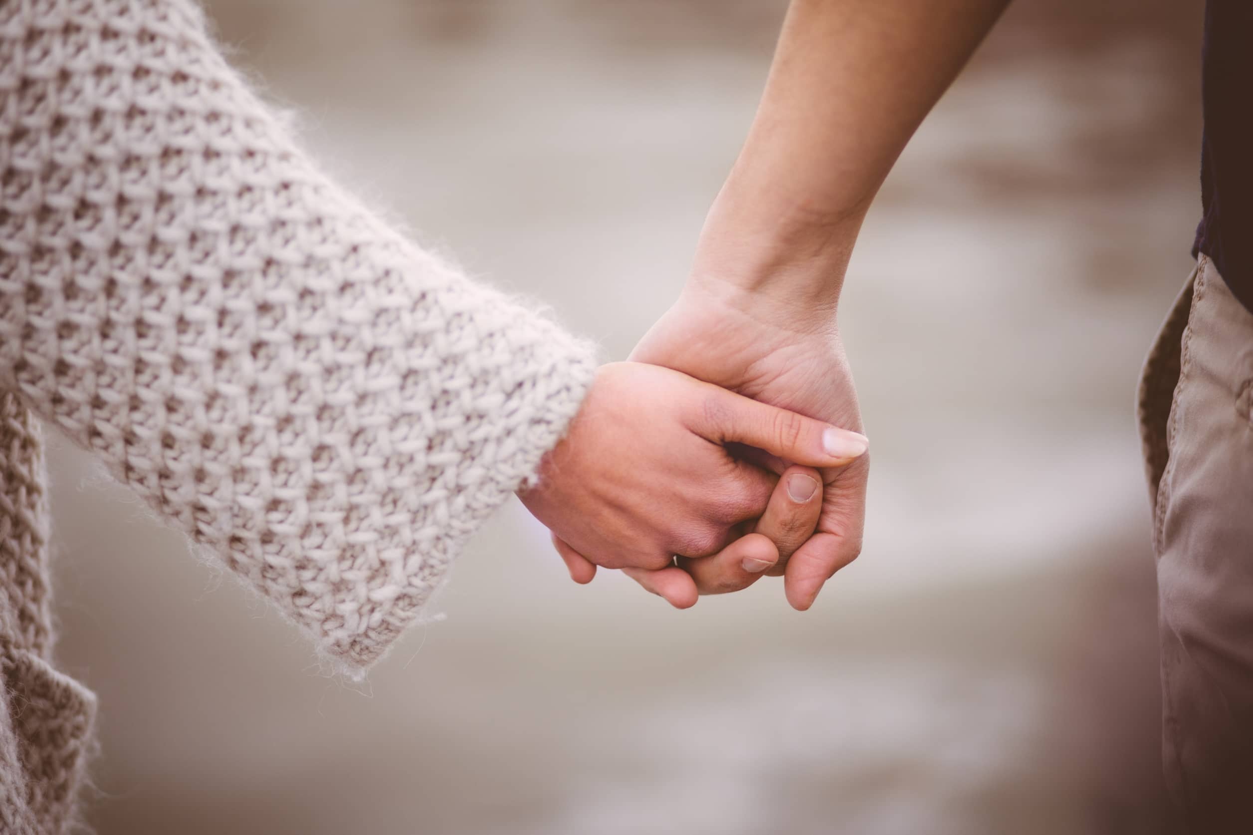 How to Surprise Couple Friends on Their Anniversary Without Sounding Generic