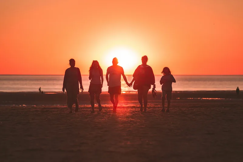 New Year Message for Family: What to Write When You Want Closeness, Honesty, and a Fresh Start